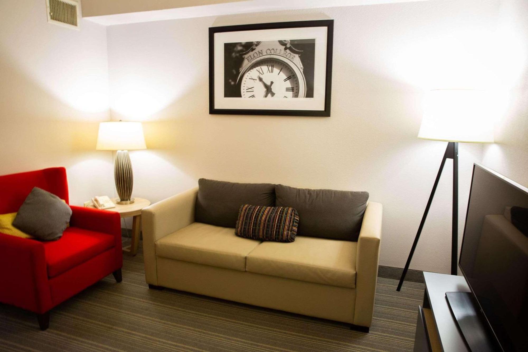 Country Inn & Suites By Radisson, Burlington Elon , Nc Zewnętrze zdjęcie
