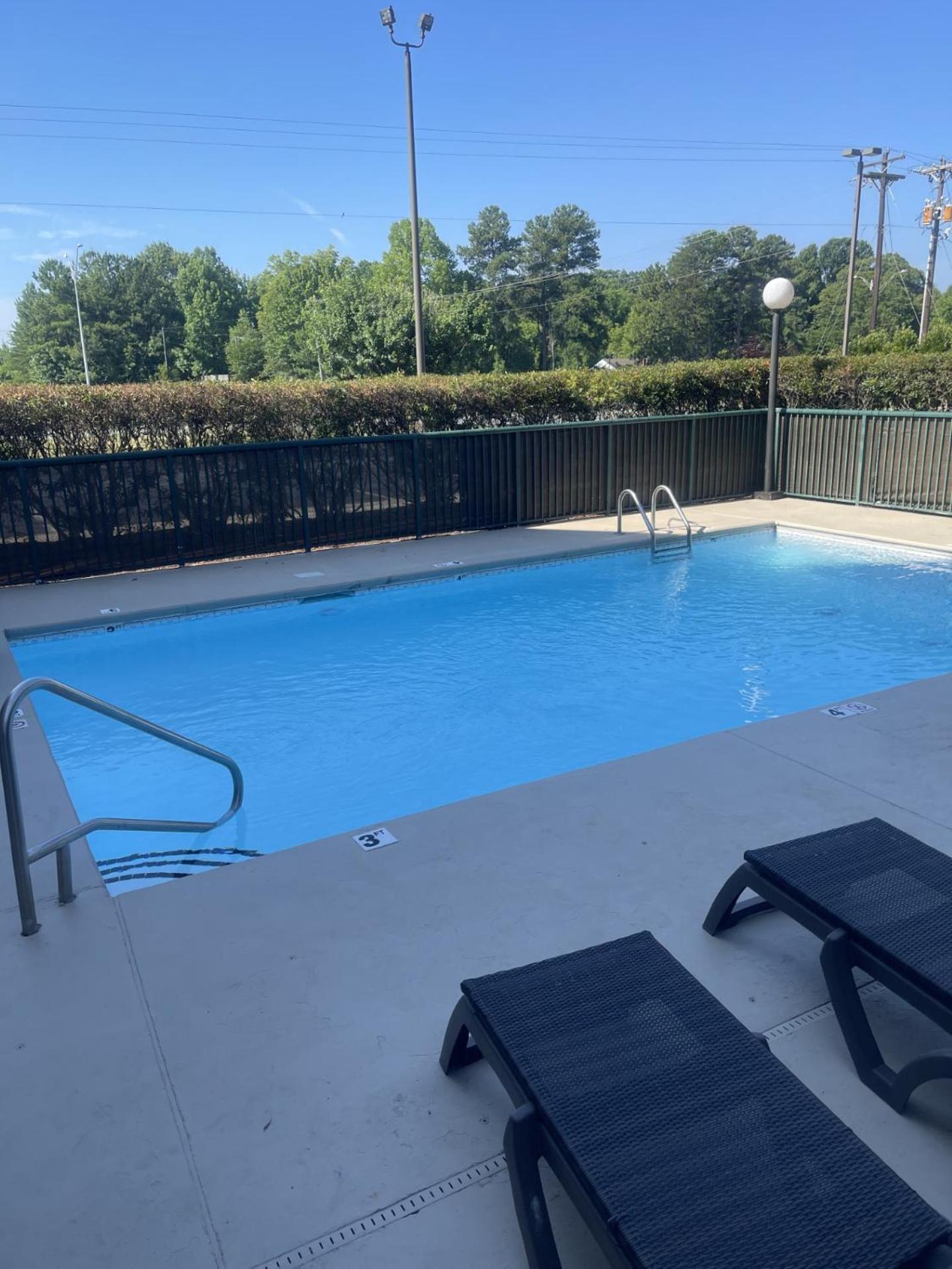 Country Inn & Suites By Radisson, Burlington Elon , Nc Zewnętrze zdjęcie